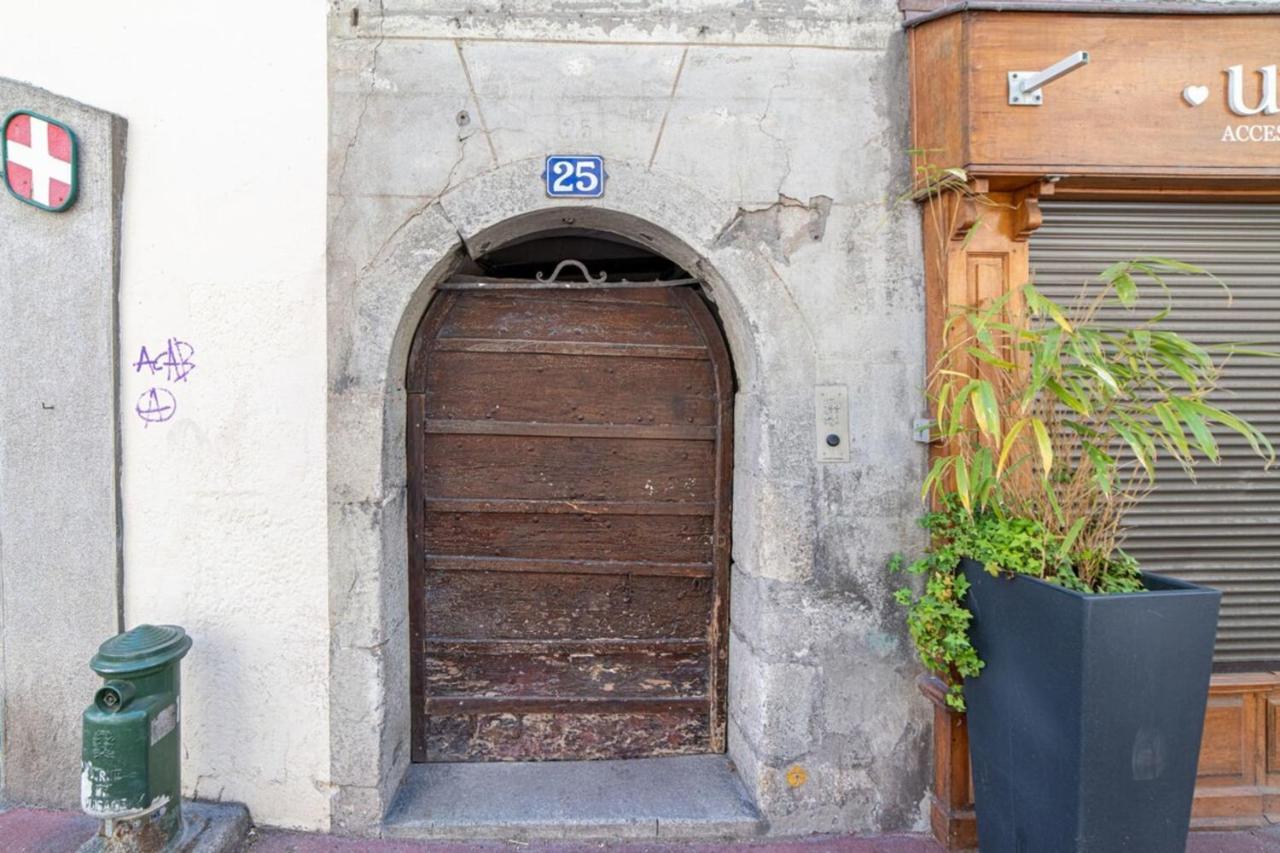 Apartment Rated 3 Stars In The Heart Of The Old Town Of Annecy Exterior foto